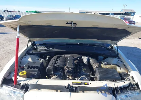 2005 Chrysler 300 Touring from USA, damaged, VIN 2C3JA53G45H114386